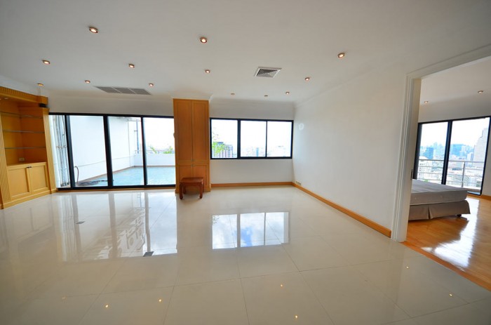 2nd-Floor-Saichol-Mansion-Condo-for-sale-Bangkok-700x463