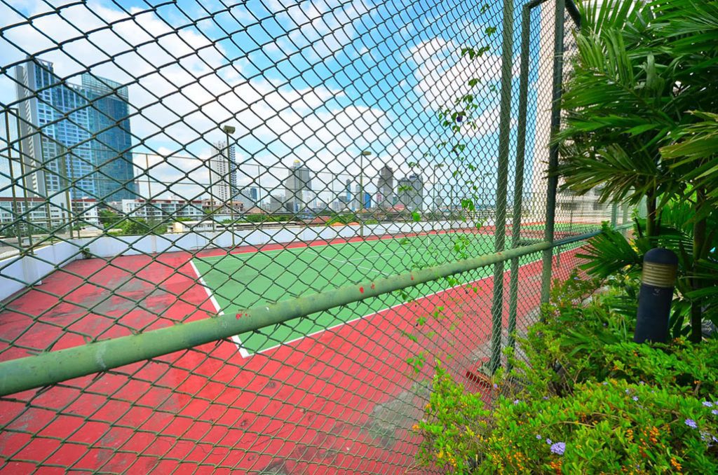 Tennis-Court-Saichol-Mansion-Condo-for-sale-Bangkok